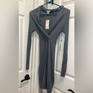 NWT Vertigo Paris Long Sleeve Sweater Dress